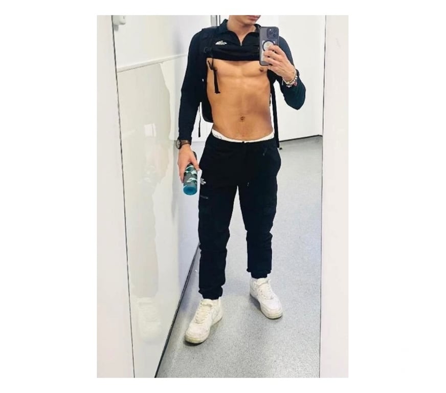  Gay massage West London Ealing Broadway - West London - Photos for 🔥 RODRIGO 🔥 HOT BRAZILIAN AVAILABLE NOW 9 XXL