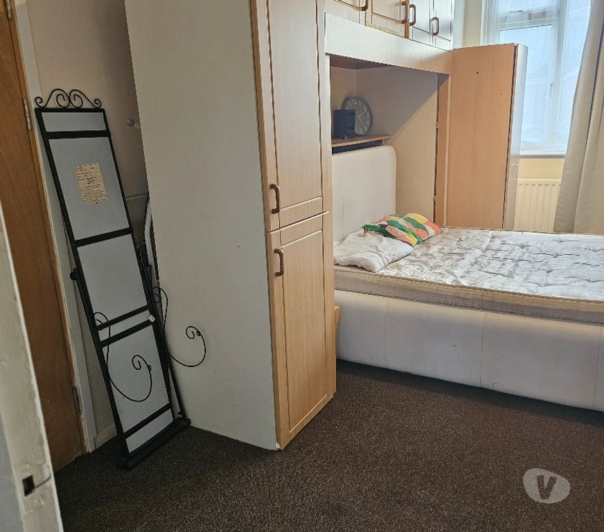 Property to Rent Bedfordshire Luton - Photos for studio flat for rent in Luton Beechwood area