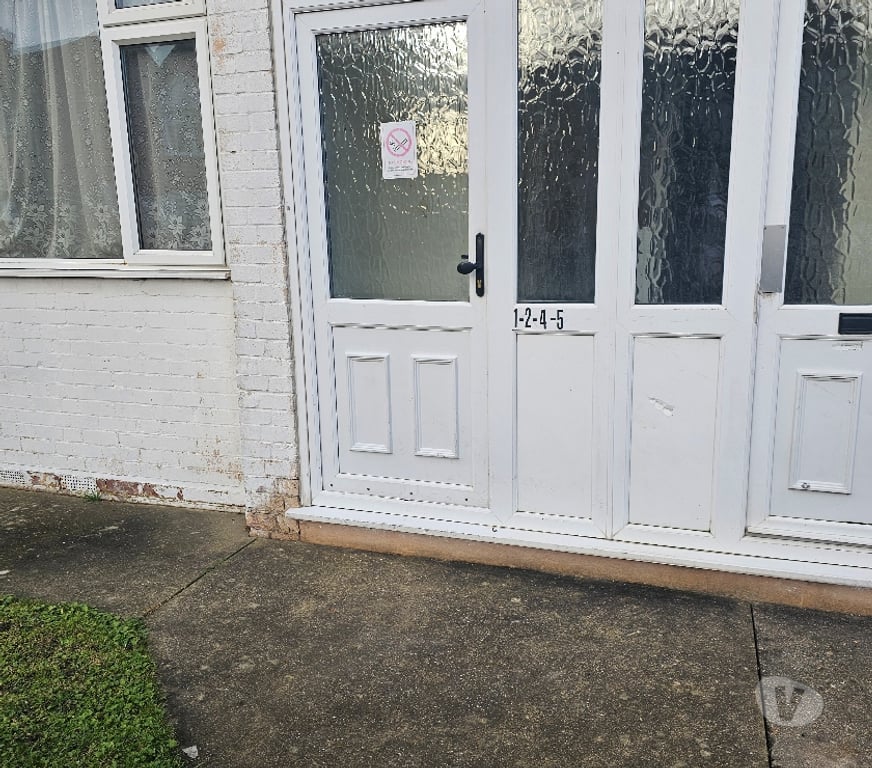 Property to Rent Bedfordshire Luton - Photos for studio flat for rent in Luton Beechwood area