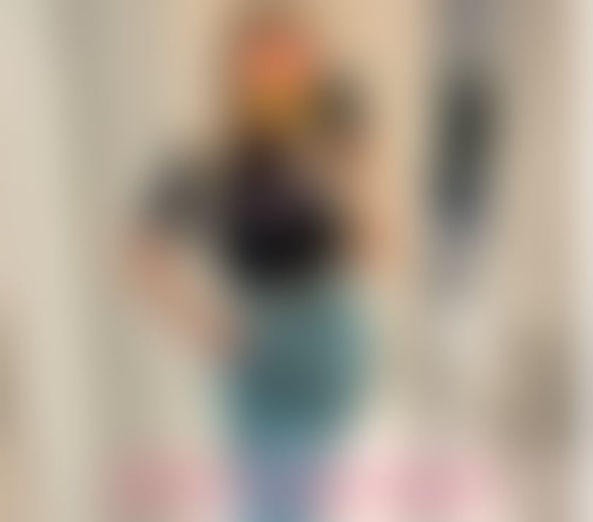 Photos for NEW💥OWO No rush💯🫦Party💦🥂Just travel 🚖🏠