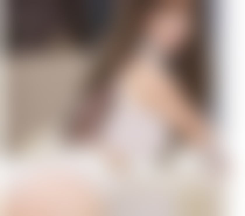 Escorts Soho Central London - Photos for The new girl offers massage or companionship services.