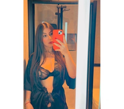 Photos for 🇧🇷 STUNNING 🥵👑 MALU 👑 IN TOTTENHAM N17