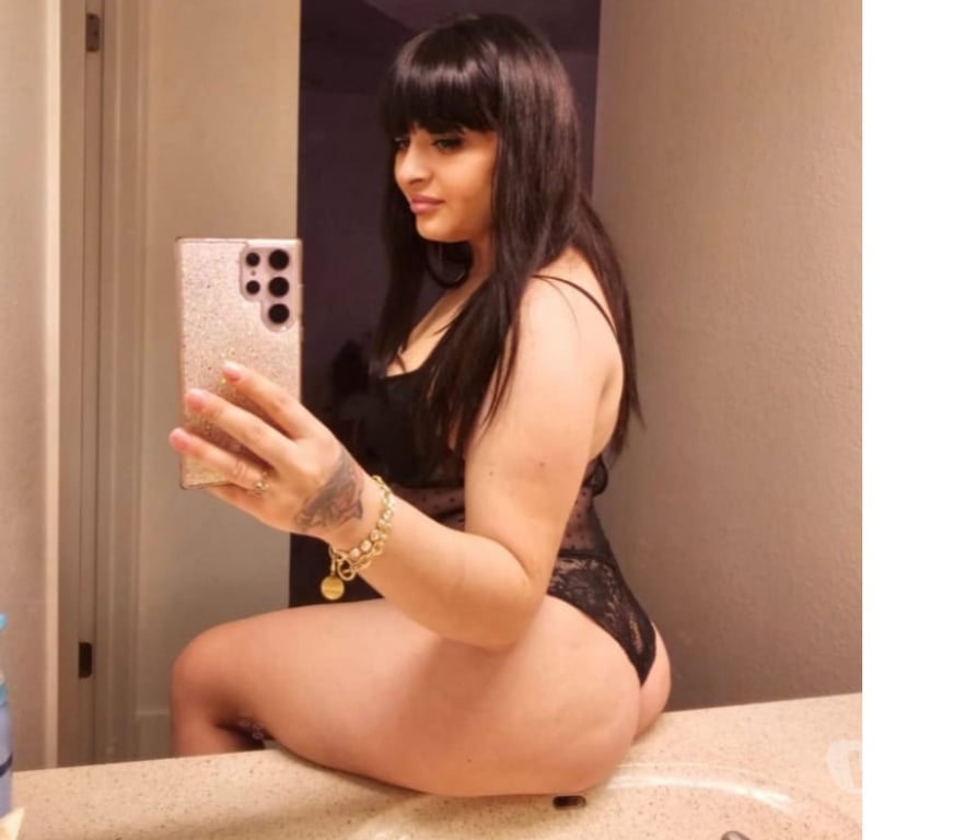 Escorts Bedfordshire Luton - Photos for Good service Not Rush!!!!!!😉😉😘Farah 100 Real!!!!