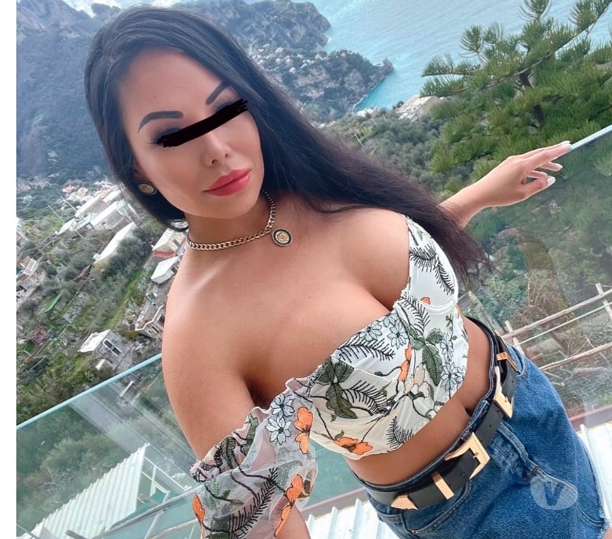 Escorts East London Canary Wharf - East London - Photos for Half Latina-Half Asian 07751236557
