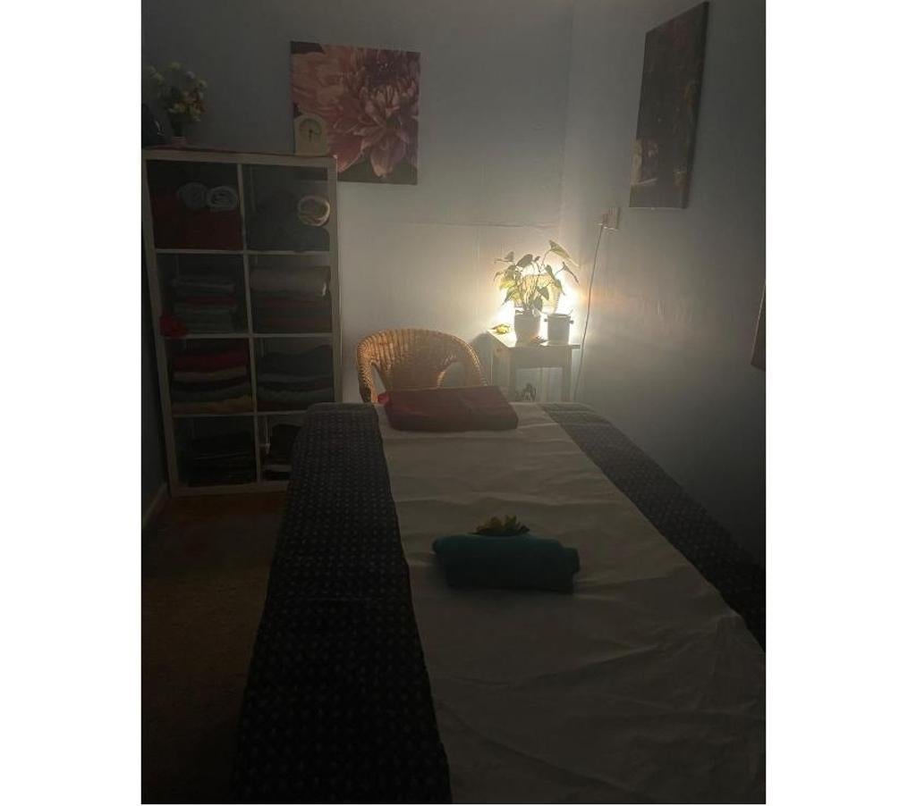 Full body massage Greater Manchester Tameside - Photos for Golden Touch - New Management