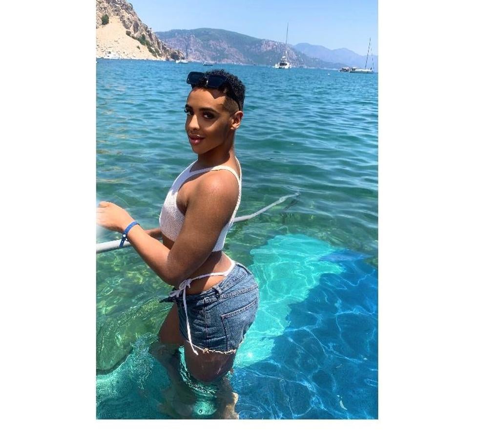  Gay massage West Midlands Birmingham - Photos for EBONY TWINK ( READ DESC PLZ)