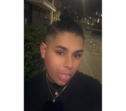 Gay Escorts Tyseley Birmingham - Photos for FEMBOY 07825726224