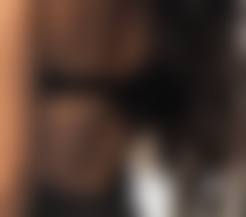 Escorts Hampshire Rushmoor - Photos for Amanda Sexy Mature