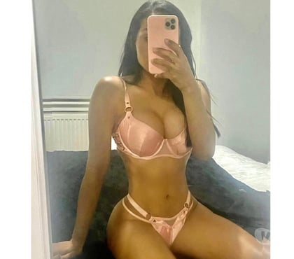 Escorts Sunderland City Centre Sunderland - Photos for Hot Brazilian girl in Sunderland!