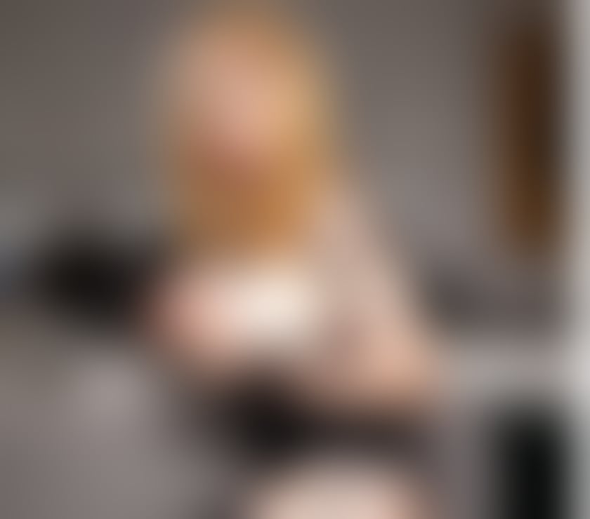 Trans Escorts Kent Swale - Photos for Brigitte Von Bombom Transsexual Woman in Kent Sittinbourne