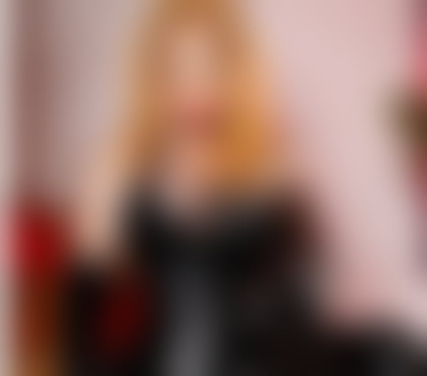 Trans Escorts Kent Swale - Photos for Brigitte Von Bombom Transsexual Woman in Kent Sittinbourne