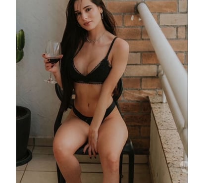 Escorts Hounslow Central Station Hounslow - Photos for NEW MELISA 🫦REAL PHOTOS 🫦 PARTY GIRL