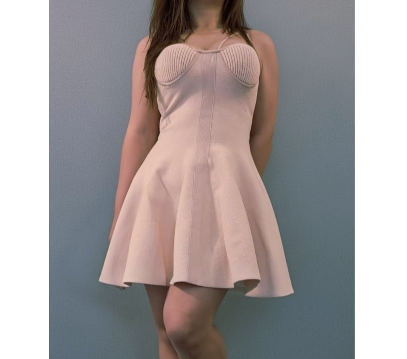  Escorts West End, Stockbridge and Fountainbridge Edinburgh - Photos for 💕 Massage 💓 Hot Stones - Hot Oil - NURU - Edinburgh