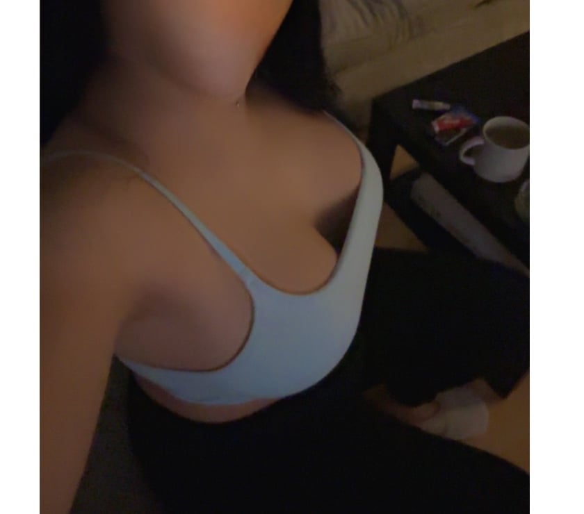 Escorts North Northamptonshire Kettering - North Northamptonshire - Photos for Alice😘best party girl very busty❤️only outcall😍