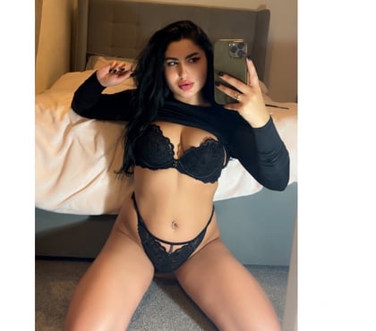 Escorts and Massages Northampton West Northamptonshire - Photos for Viviane in town ! Call me REAL PICTURES !!🥵
