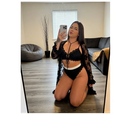 Escorts Southall Ealing - Photos for 🌿 Elegant & Sensual Brunette in Southall ✨