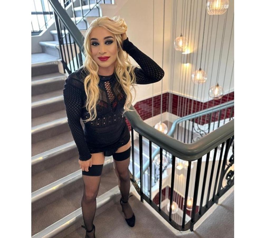 Trans Escorts Swansea - Wales Swansea City Centre - Swansea - Photos for ✨ELITE TS CROSS SAMANTHA ✨STUNNING 🍆 & CURVES🍑