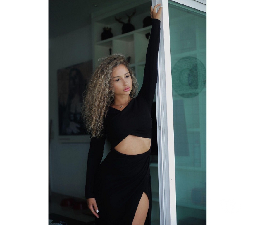Escorts Surrey Spelthorne - Photos for Miah in the area REAL PICTURES English Speaker