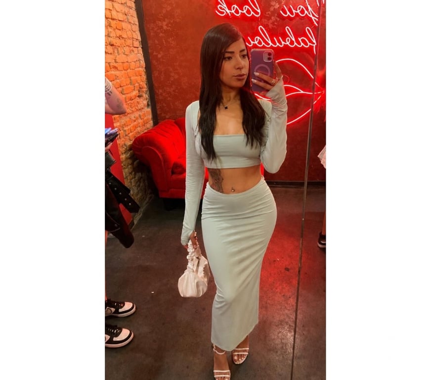 Escorts Surrey Spelthorne - Photos for Lovely lolaREAL PICTURES English Speaker