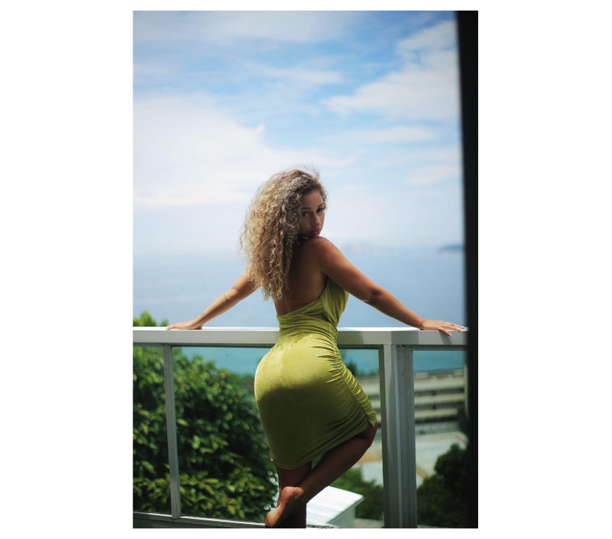Escorts Surrey Spelthorne - Photos for Miah in the area REAL PICTURES English Speaker