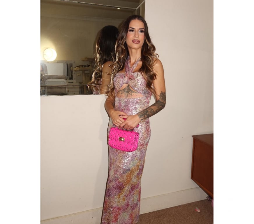 Escorts Surrey Spelthorne - Photos for Lovely ANNA, REAL PICTURES English Speaker