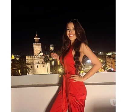 Escort Sunbury-on-Thames Spelthorne - Photos for Lovely lolla, REAL PICTURES English Speaker