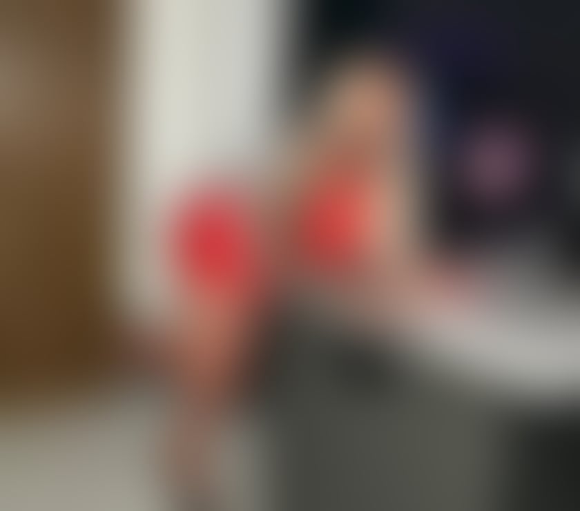 Trans Escorts Canary Wharf East London - Photos for Pre-op Scottish TS SLUT