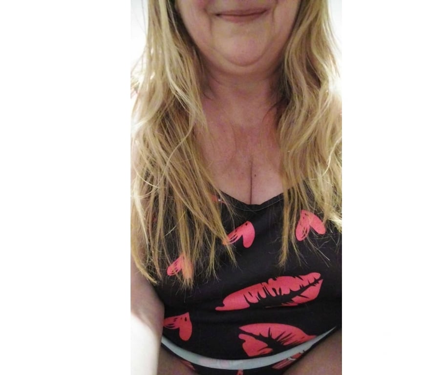 Adult Entertainment Central London Westminster - Central London - Photos for 🍑GILF available for live online services🍑
