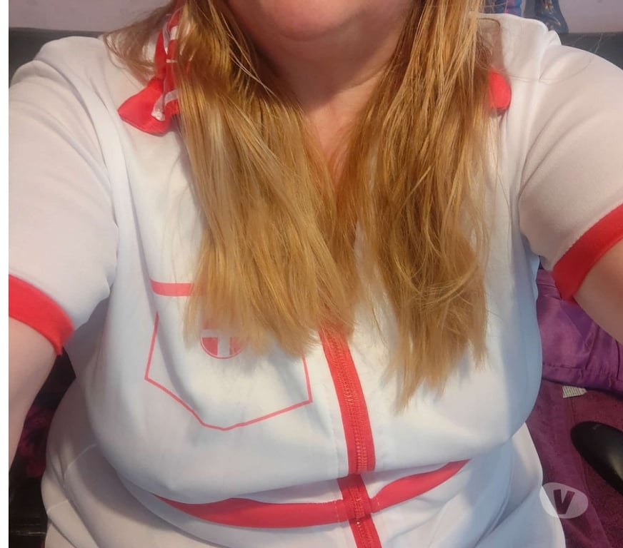 Adult Entertainment Central London London Bridge Station - Central London - Photos for Curvy 38DD MILF for live online services until late today!