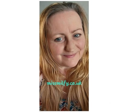 Photos for 🔥MILF 58 YRS! FANCY A QU!CKIE? LIVE CALL FROM £10!🔥