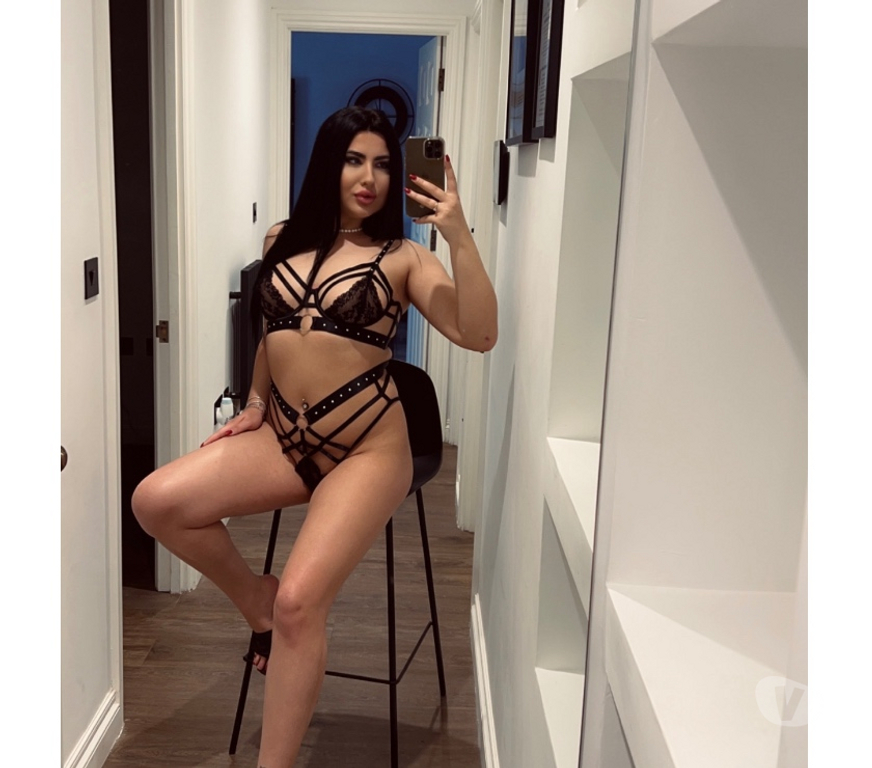 Escorts West Northamptonshire Northampton - West Northamptonshire - Photos for Andra here ! Real pics 100%🥵