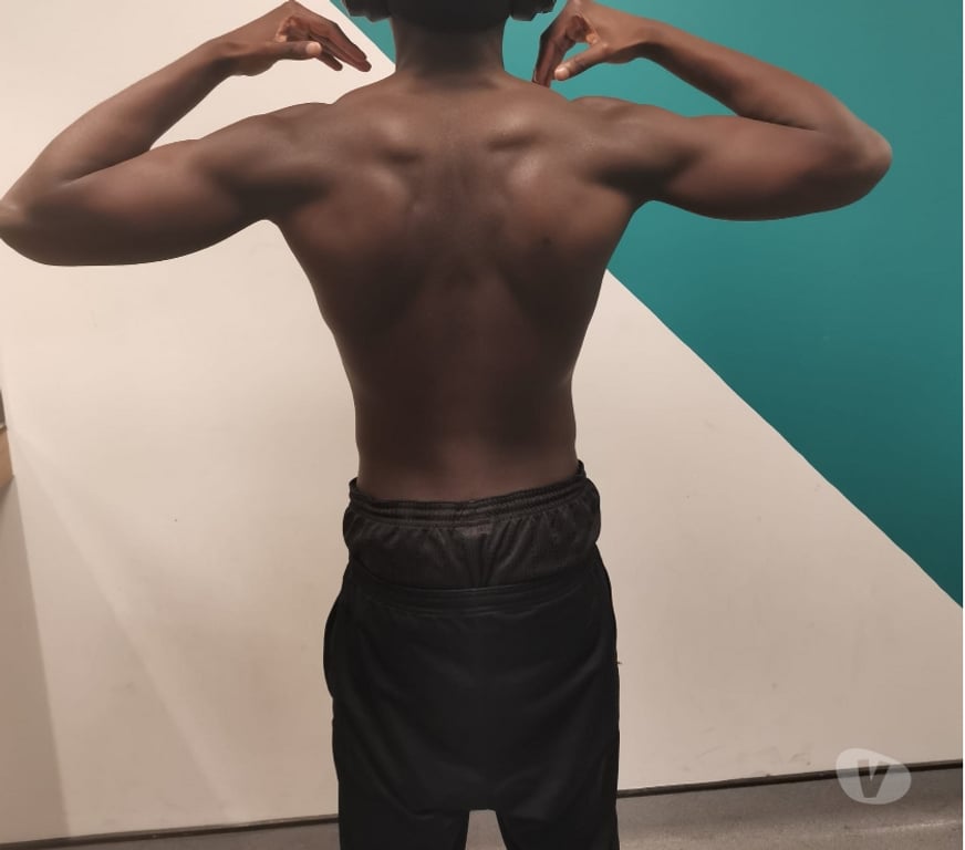 Escorts East London Forest Gate Station - East London - Photos for CHOCOLATE SNACK {MASSAGE SERVICE} - SEE ME NOW