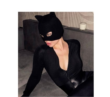 Escorts Old Street East London - Photos for sensual naked body to body