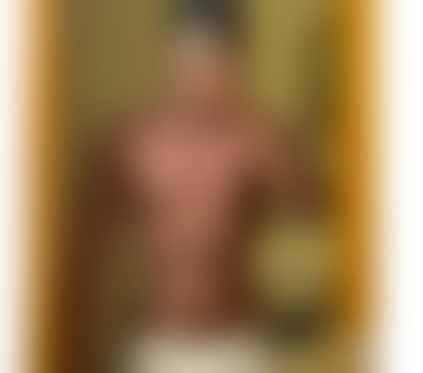 Gay Escorts Mayfair Central London - Photos for Noah Matarazzo Boy Hot and sexy 🇧🇷