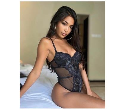  Escorts & Erotic Massage Surrey Quays South East London - Photos for 🔥YOUNG AND BEAUTIFUL BRAZILIAN 🔥