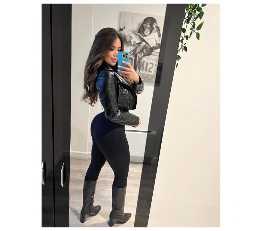 Escorts South East London Croydon - Photos for 💚ANY 💛GFE🫦PARTY GIRL🍾