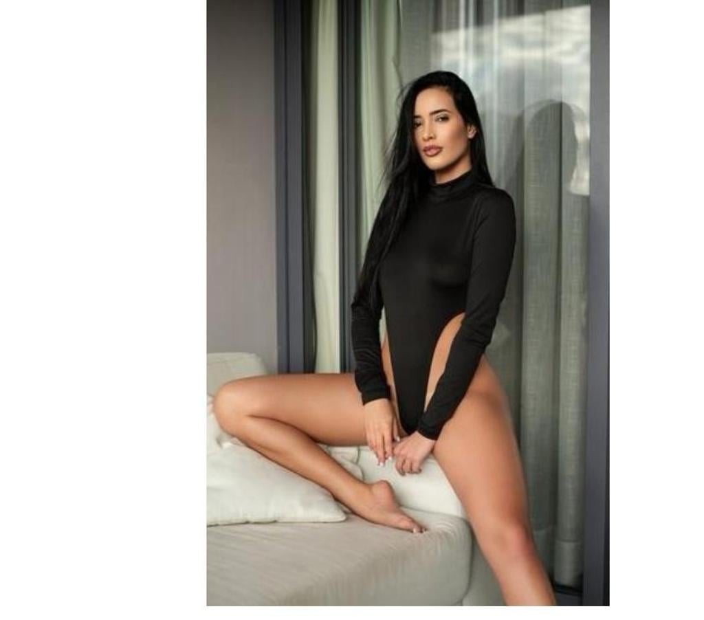 Escorts Hertfordshire Dacorum - Photos for Γsis welcome beby ππ§π·π.