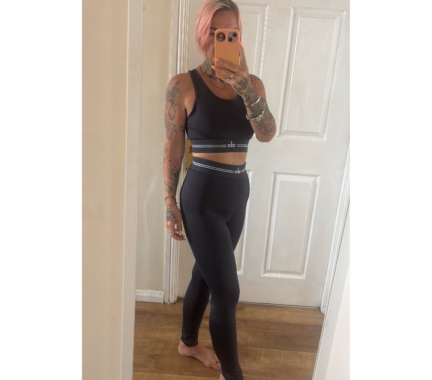 Adult Entertainment Central London London Bridge Station - Central London - Photos for 5’1 Tattooed Geordie MILF 😍 07404393059 - CALL OR TEXT