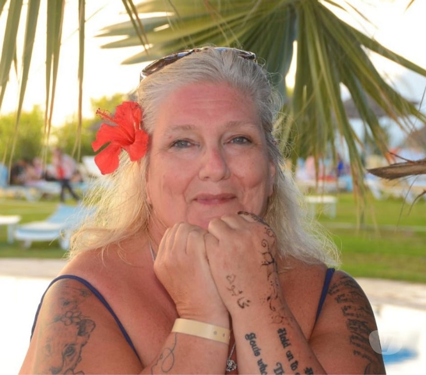 Escorts Greater Manchester Stockport - Photos for BRITISH BBW LAUREN