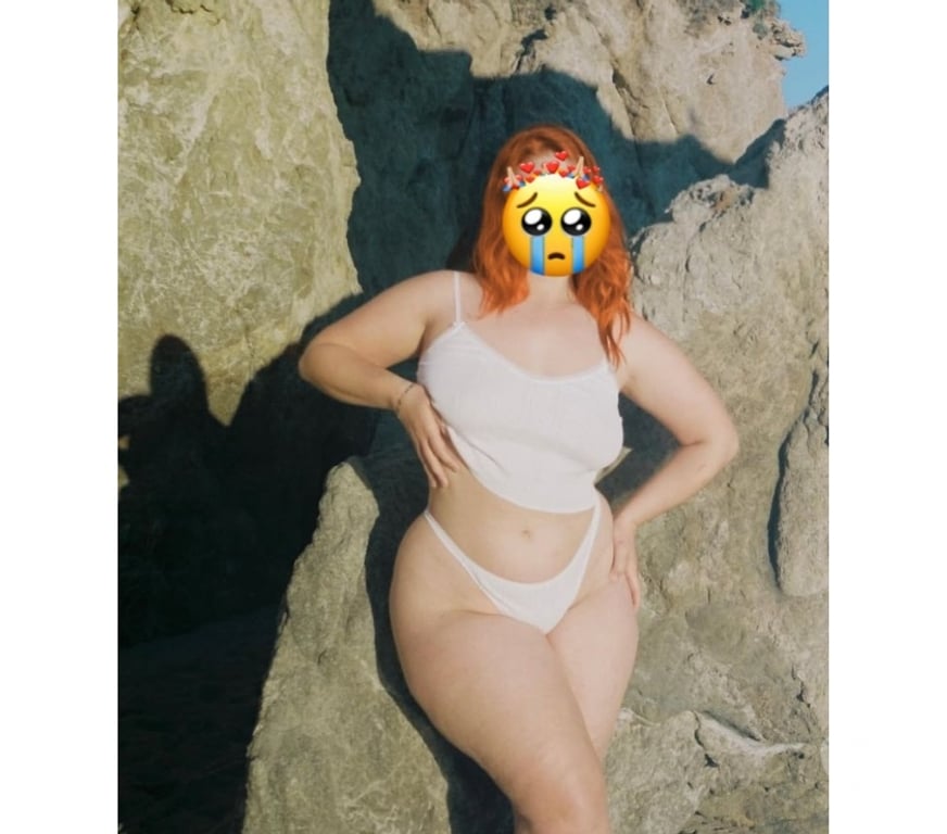 Escorts South East London Kidbrooke - South East London - Photos for 🦊 Red Passion – A Flame You Won’t Forget