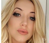 Julia 🍓🍓🍓🍓🍑🍌😉