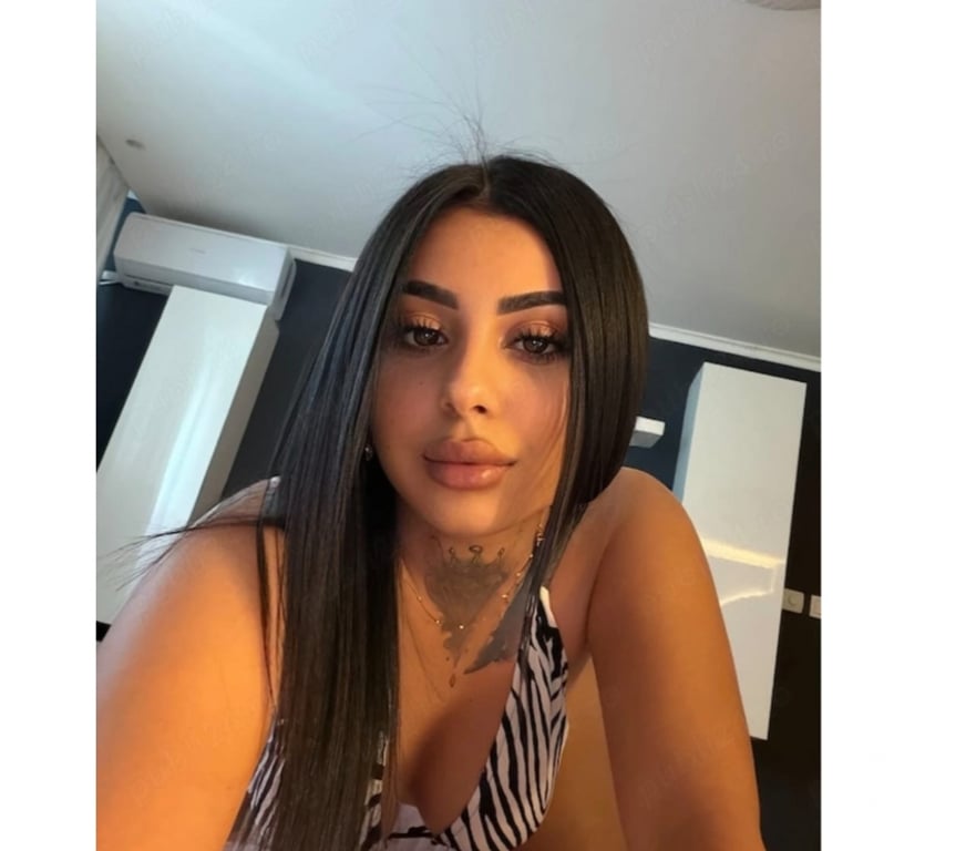 Escorts North West London Colindale - North West London - Photos for Hi im sayda brunete girl xx call me xx