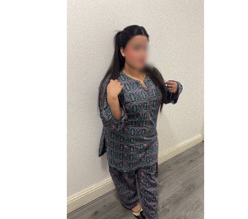 Escorts West Midlands Birmingham - Photos for British Pakistani 🇵🇰 Call Me 📞