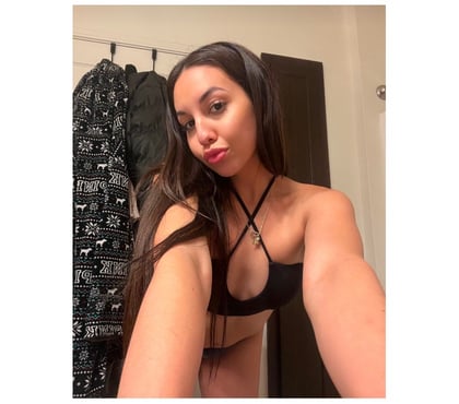  Escorts Virginia Water Runnymede - Photos for Party girl! Out call only ❤️