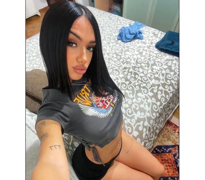  Escorts Watford High Street Station Watford - Photos for Party girl, out call only ❤️