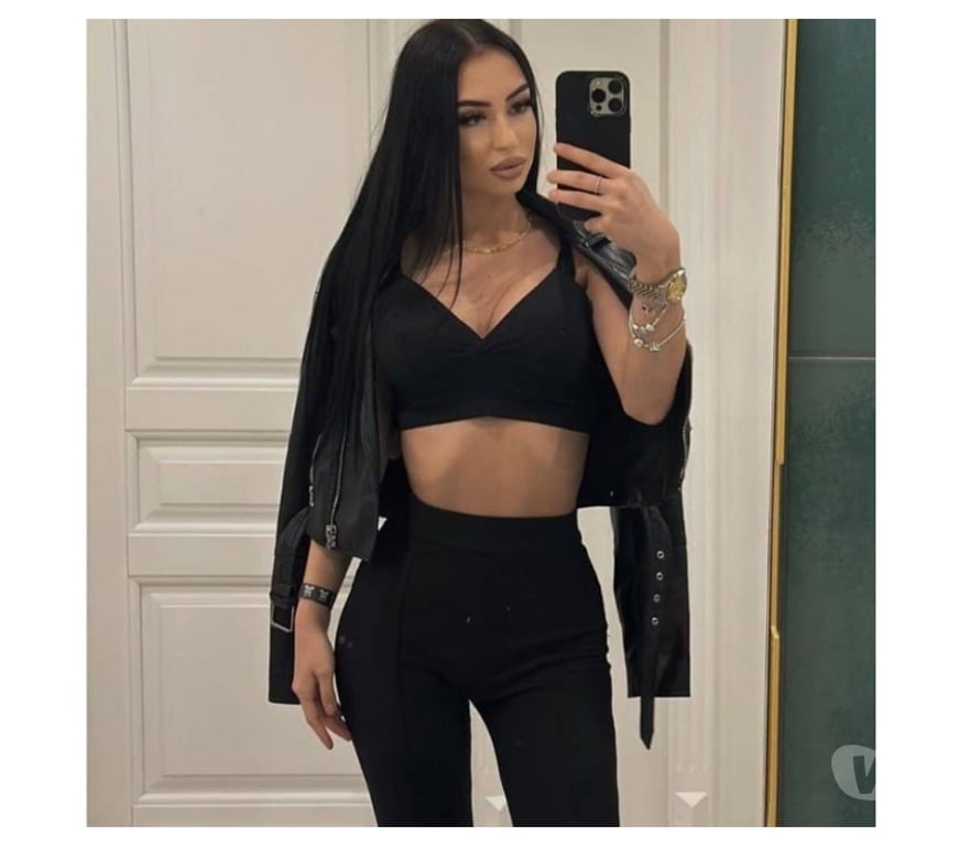 Escorts East London Redbridge - Photos for NAUGHTY AND HOT BRUNETTE💦🔞👄HOT MOMENTS WITH ME 🖤