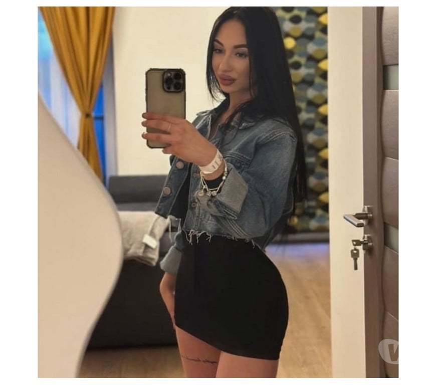 Escorts East London Redbridge - Photos for NAUGHTY AND HOT BRUNETTE💦🔞👄HOT MOMENTS WITH ME 🖤