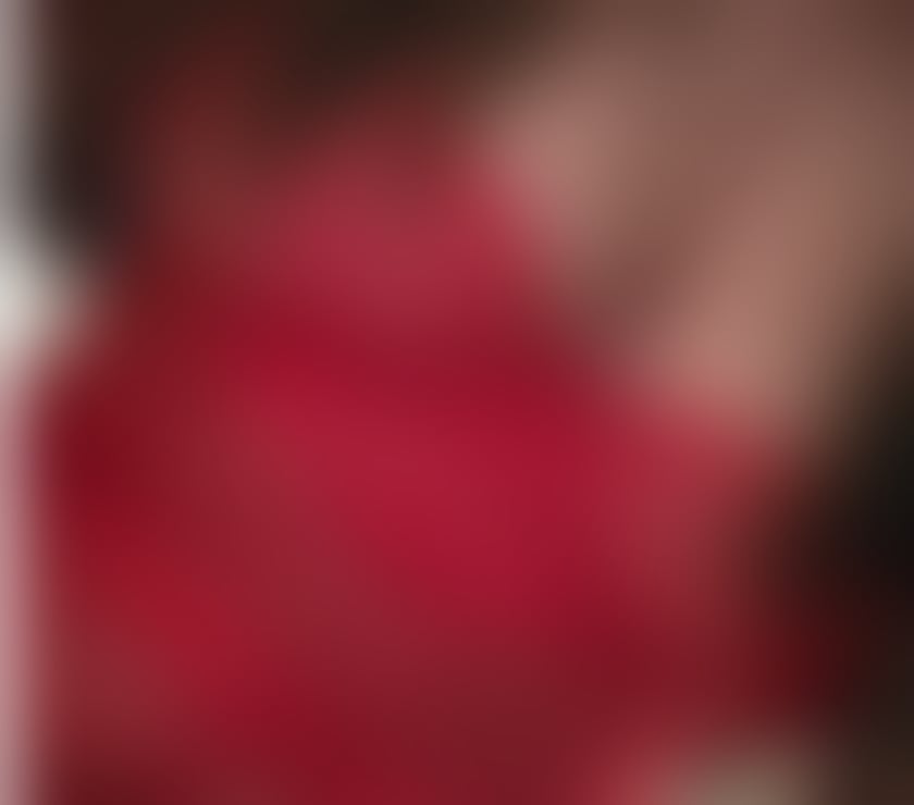 Escorts Devon Exeter - Photos for OUTCALLS ONLY between 11am and 8pm!