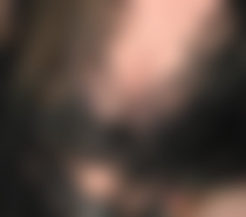 Escorts and Massages Exeter City Centre Exeter - Photos for OUTCALLS ONLY between 11am and 8pm!