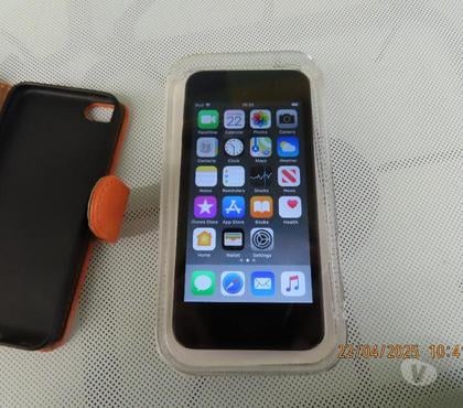 Camera, Audio & Video Stretford Trafford - Photos for New Apple IPOD Touch 6th Generation 16GB